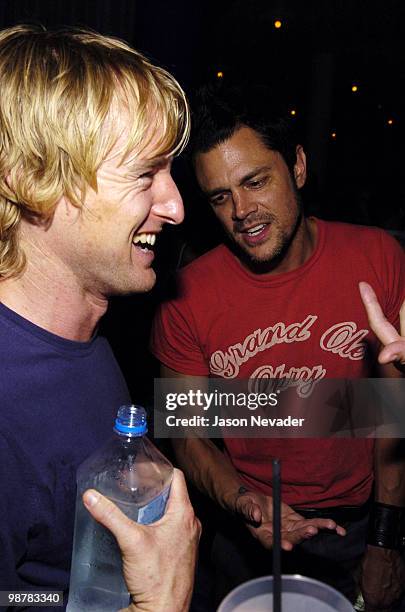 Owen Wilson and Johnny Knoxville