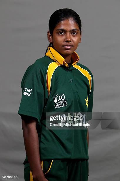 Saint Rabiya Rabiya Shah Photos and Premium High Res Pictures - Getty Images