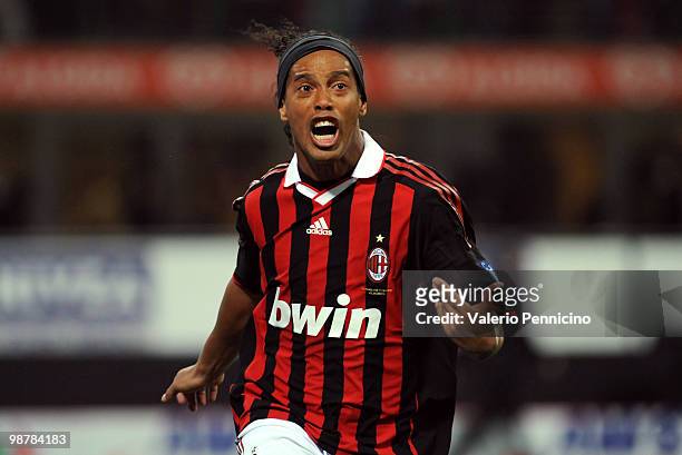 Ronaldinho of AC Milan celebrates his goal during the Serie A match between AC Milan and ACF Fiorentina at Stadio Giuseppe Meazza on May 1, 2010 in...
