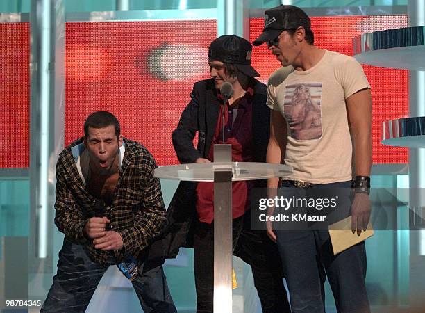Steve-O, Bam Margera and Johnny Knoxville present the Best Rap Video award at the 2002 MTV Video Music Awards