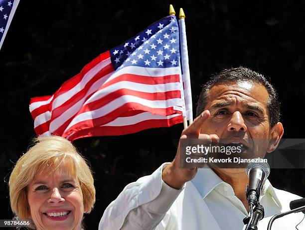 Los Angeles mayor Antonio Villaraigosa speaks to thousands of demonstrators who marched in a May Day immigration rally on May 1, 2010 in Los Angeles,...