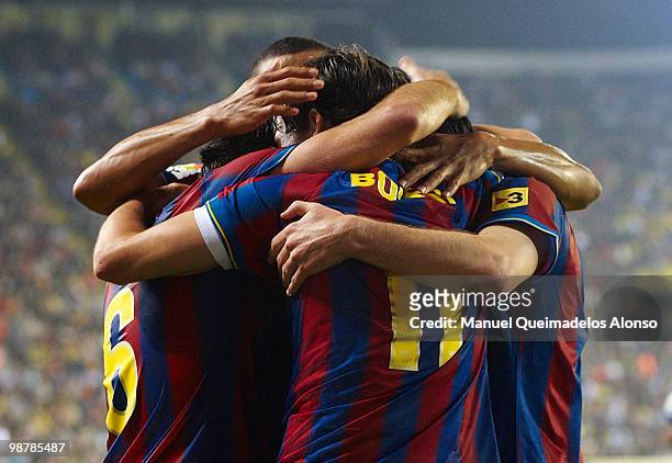 Players of FC Barcelona celebrate the goal during the La Liga match between Villarreal CF and FC Barcelona at El Madrigal stadium on May 1, 2010 in...