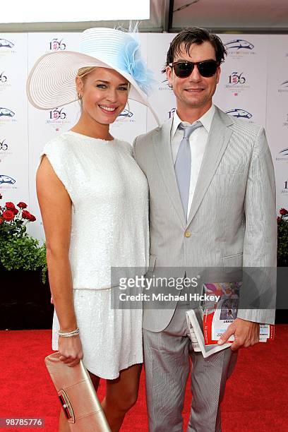 Rebecca Romijn and Jerry O'Connell attends the 136th Kentucky Derby on May 1, 2010 in Louisville, Kentucky.