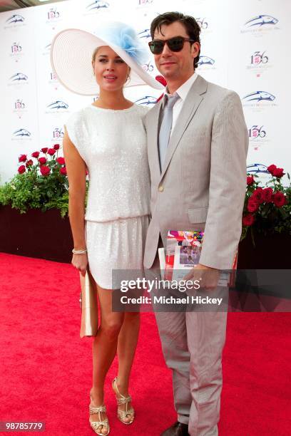 Rebecca Romijn and Jerry O'Connell attends the 136th Kentucky Derby on May 1, 2010 in Louisville, Kentucky.