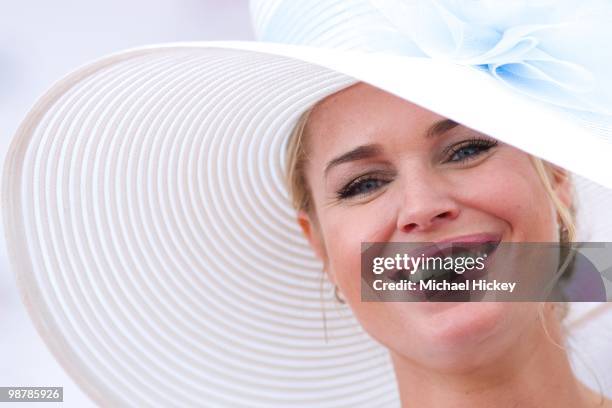 Rebecca Romijn attends the 136th Kentucky Derby on May 1, 2010 in Louisville, Kentucky.