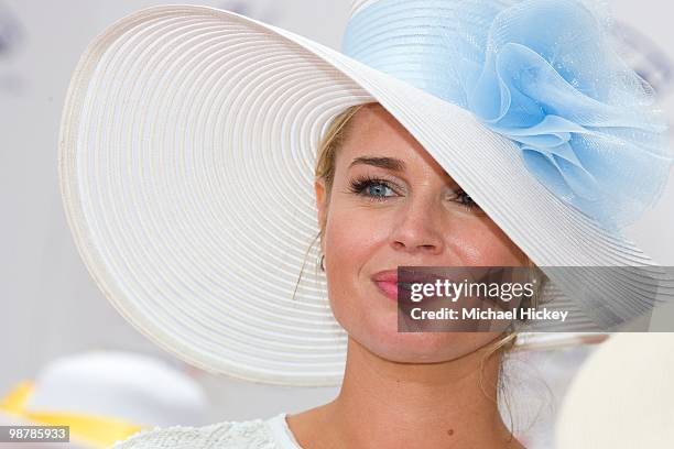 Rebecca Romijn attends the 136th Kentucky Derby on May 1, 2010 in Louisville, Kentucky.