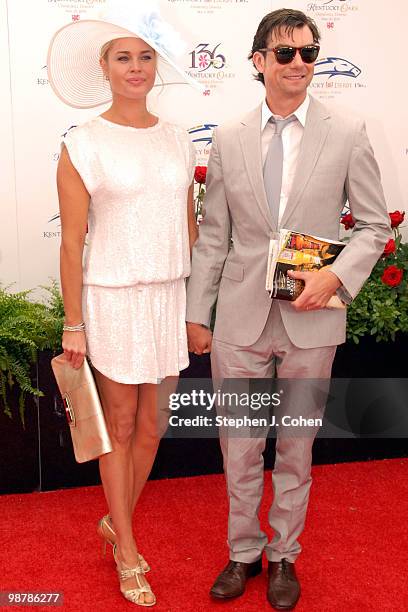 Rebecca Romijn and Jerry O'Connell attends the 136th Kentucky Derby on May 1, 2010 in Louisville, Kentucky.