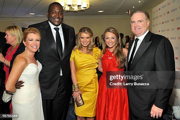 Leigh Anne Tuohy, Quinton Aaron, Jessica Simpson, Collins Tuohy and Sean Tuohy attend the TIME/CNN/People/Fortune 2010 White House Correspondents'...