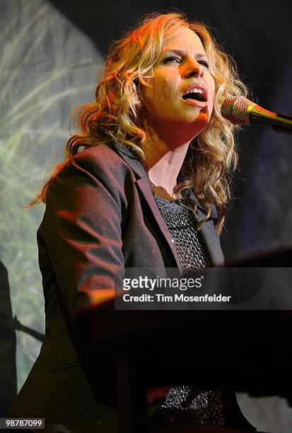 Vonda Shepard performs at Sleep Train Pavilion on April 30, 2010 in Concord, California.
