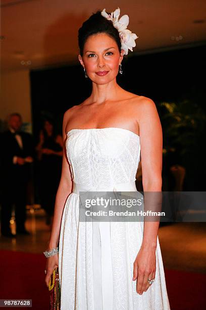 Ashley Judd arrives at the White House Correspondents' Association dinner on May 1, 2010 in Washington, DC. The annual dinner featured comedian Jay...