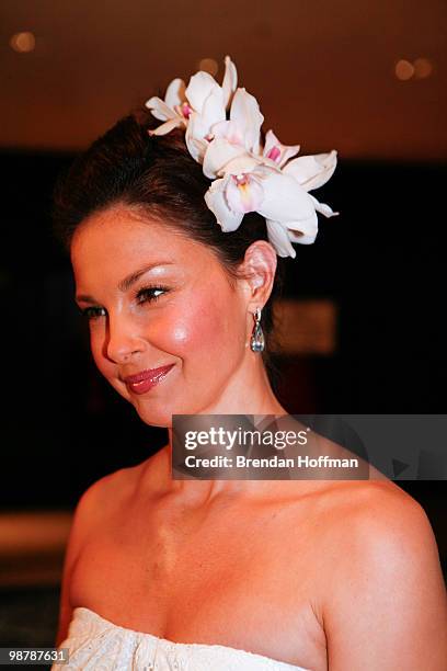 Ashley Judd arrives at the White House Correspondents' Association dinner on May 1, 2010 in Washington, DC. The annual dinner featured comedian Jay...