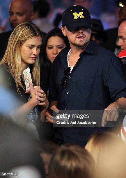 Supermodel Bar Refaeli and actor Leonardo DiCaprio attend the Floyd Mayweather Jr. And Shane Mosley welterweight fight at the MGM Grand Garden Arena...