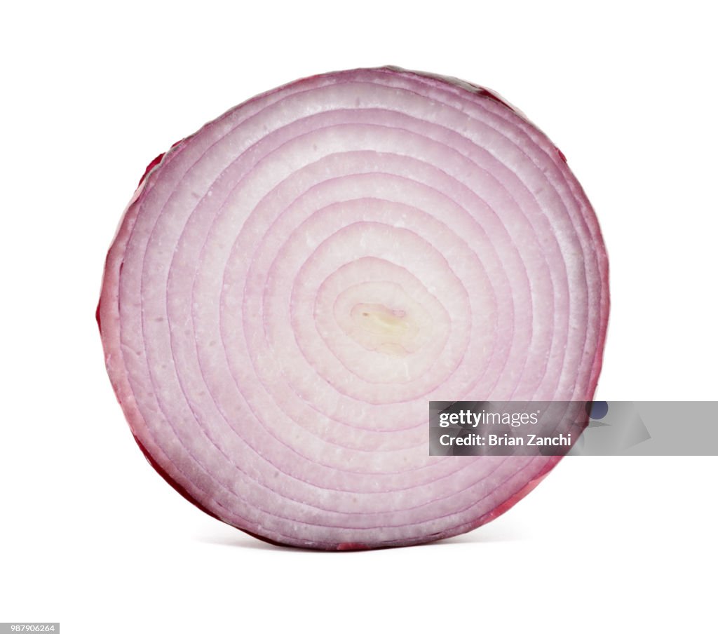 Sliced red onion