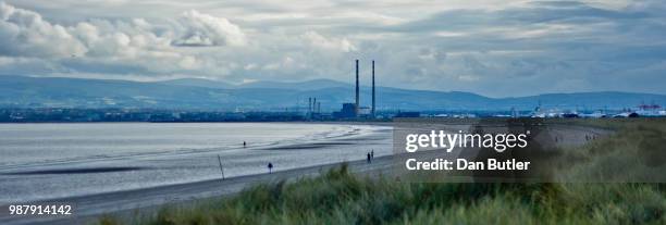 dollymount, dublin - dollymount strand dublin stock pictures, royalty-free photos & images