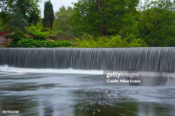 morpeth weir - morpeth stock-fotos und bilder