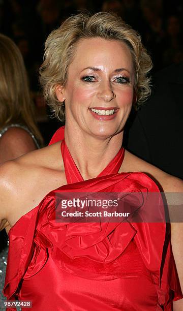 Personality Amanda Keller arrives at the 52nd TV Week Logie Awards at Crown Casino on May 2, 2010 in Melbourne, Australia.