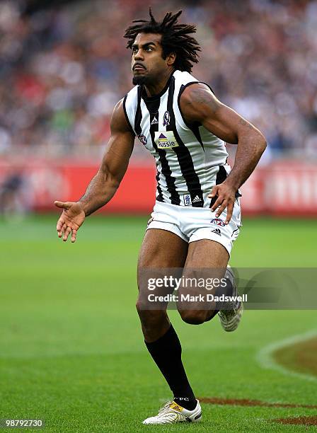 Harry O'Brien of the Magpies keeps his eye on the ball during the round six AFL match between the Carlton Blues and the Collingwood Magpies at...