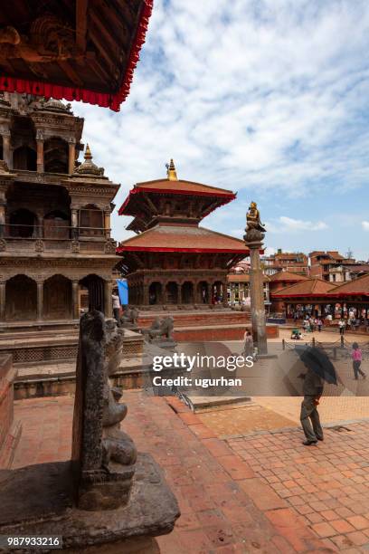 durbar man in kathmandu, nepal. - piazza durbar kathmandu stock-fotos und bilder