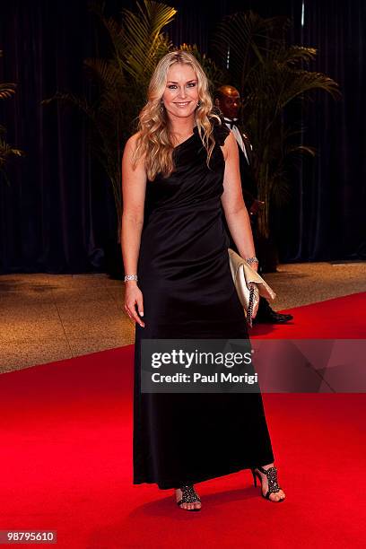 American alpine skier Lindsey Vonn arrives at the 2010 White House Correspondents' Association Dinner at the Washington Hilton on May 1, 2010 in...