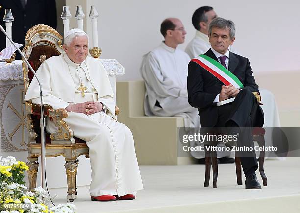 Mayor of Turin Sergio Chiamparino attends a Holy Mass celebrated by Pope Benedict XVI in Piazza San Carlo on May 2, 2010 in Turin, Italy. Later in...
