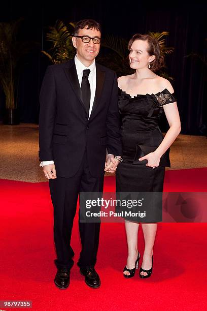 Actor Fred Armisen and his wife, actress Elisabeth Moss, arrive at the 2010 White House Correspondents' Association Dinner at the Washington Hilton...