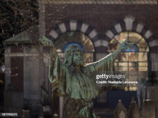 3-monumental cemetery (cimitero monumentale), mila - cimitero stock pictures, royalty-free photos & images