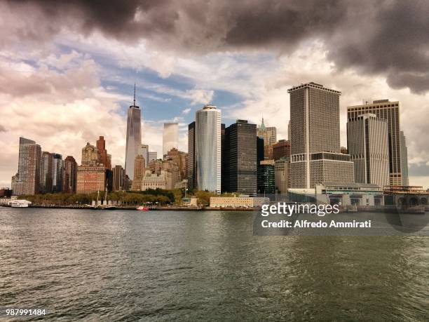 manhattan - kyrgyzstan city stock pictures, royalty-free photos & images