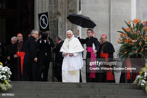 Pope Benedict XVI arrives at the Cathedral of Turin on May 2, 2010 in Turin, Italy. Later in the day Pope Benedict XVI will meet with young people...