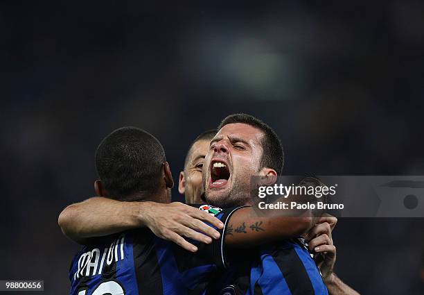 Thiago Motta with his teammates of FC Internazionale Milano celebrates after scoring the second goal during the Serie A match between SS Lazio and FC...