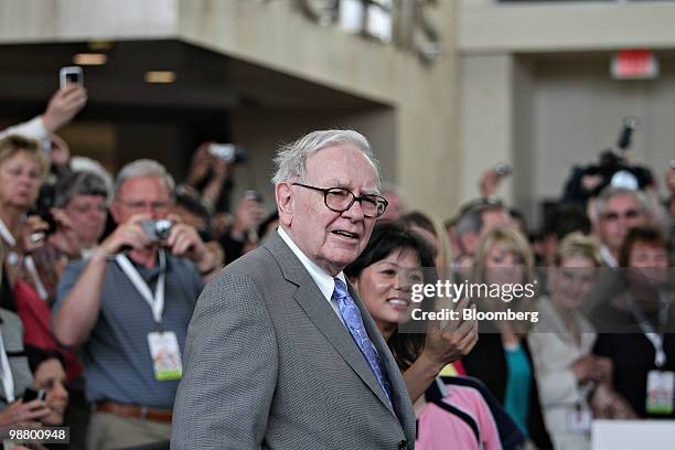 Warren Buffett, chief executive officer of Berkshire Hathaway, arrives to play table tennis on the sidelines of the Berkshire Hathaway annual meeting...