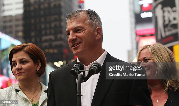 Michael Rhatigan Hailed Photos and Premium High Res Pictures - Getty Images