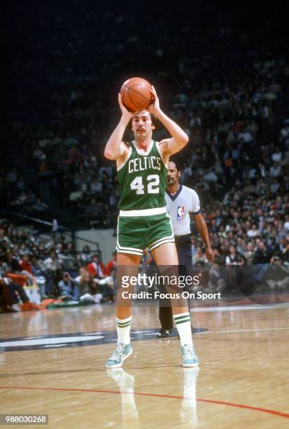 Chris Ford of the Boston Celtics looks to pass the ball against the Washington Bullets during an NBA basketball game circa 1980 at the Capital Centre...