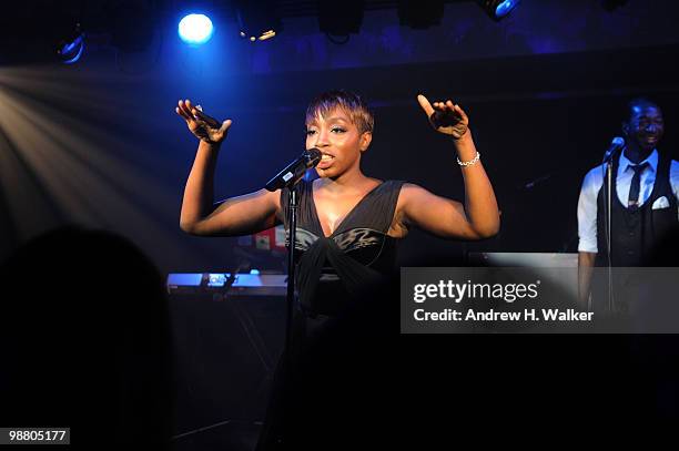 Singer Estelle performs onstage at Art of Elysium "Bright Lights" with VERSUS by Donatella Versace and Christopher Kane at Milk Studios on April 30,...