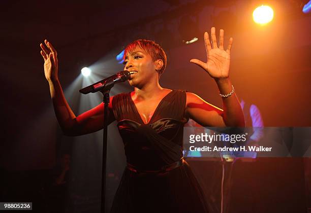 Singer Estelle performs onstage at Art of Elysium "Bright Lights" with VERSUS by Donatella Versace and Christopher Kane at Milk Studios on April 30,...