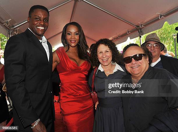 Carl Lewis,Vivica Fox, Rhea Perlman and Danny DeVito attend the 3rd Annual New Jersey Hall of Fame Induction Ceremony at the New Jersey Performing...