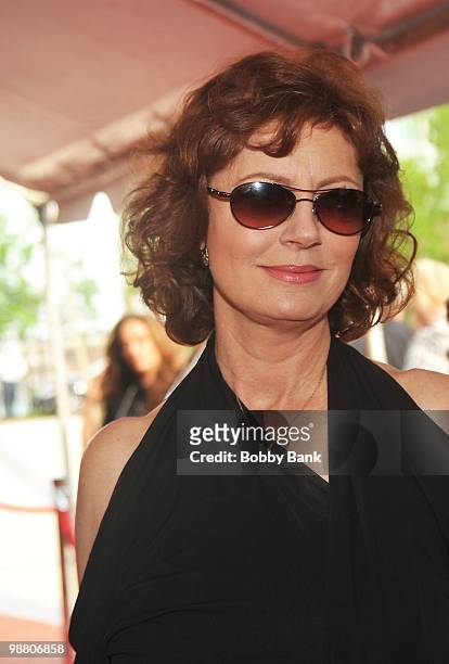 Susan Sarandon attends the 3rd Annual New Jersey Hall of Fame Induction Ceremony at the New Jersey Performing Arts Center on May 2, 2010 in Newark,...