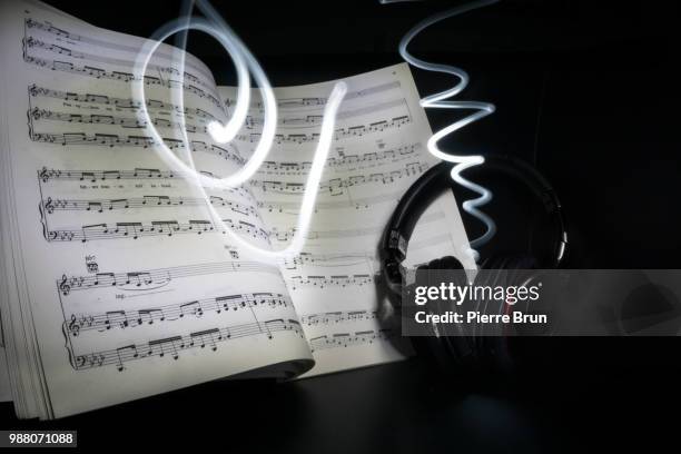 music transmutation - brun stock pictures, royalty-free photos & images