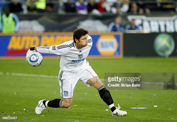 Keeper Joe Cannon of the San Jose Earthquakes redirects the ball against the Colorado Rapids on May 1, 2010 at Buck Shaw Stadium in Santa Clara,...