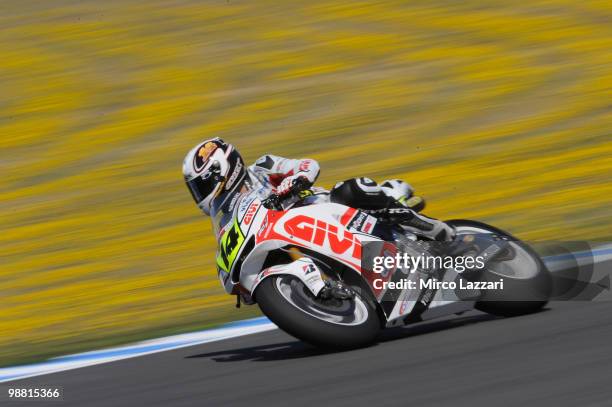 Randy De Puniet of France and LCR Honda MotoGP rounds the bend during the day of testing after Jerez GP at Circuito de Jerez on May 3, 2010 in Jerez...