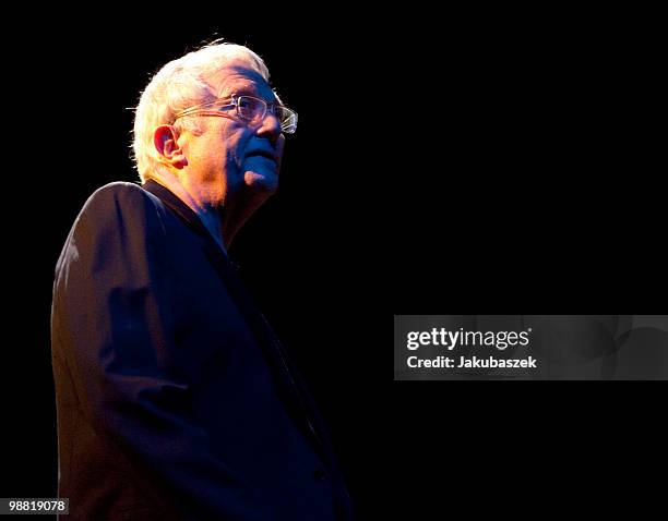 Singer Randy Newman 837 Randy Newman In Concert Stock Photos, High-Res Pictures, and Images ...