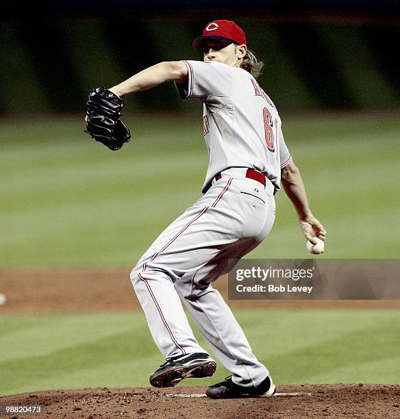 Pitcher Bronson Arroyo of the Cincinnati Reds throws against the Houston Astros at Minute Maid Park on April 29, 2010 in Houston, Texas.