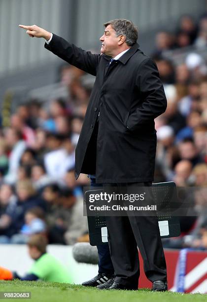 Blackburn Rovers manager Sam Allardyce gives instructions to his players during the Barclays Premier League match between Blackburn Rovers and...