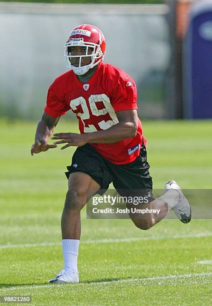 Defensive back Eric Berry of the Kansas City Chiefs runs a drill during the rookie mini camp at the Chiefs practice facility on May 1, 2010 in Kansas...