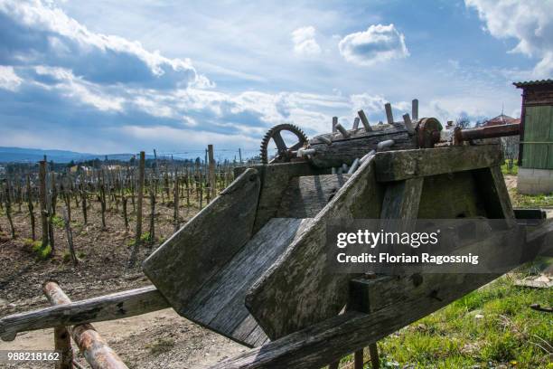 wine press in vienna - wooden wine press stock pictures, royalty-free photos & images