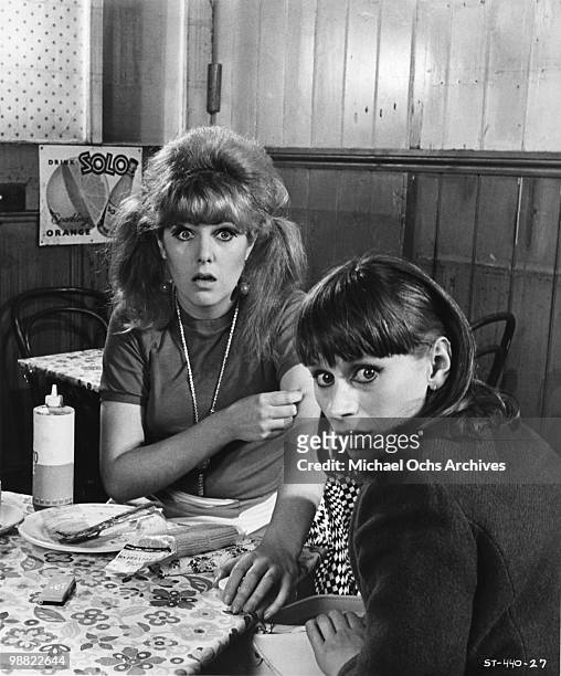 Actresses Lynn Redgrave and Rita Tushingham on the set of the film 'Smashing Time' in 1967 in London, England.