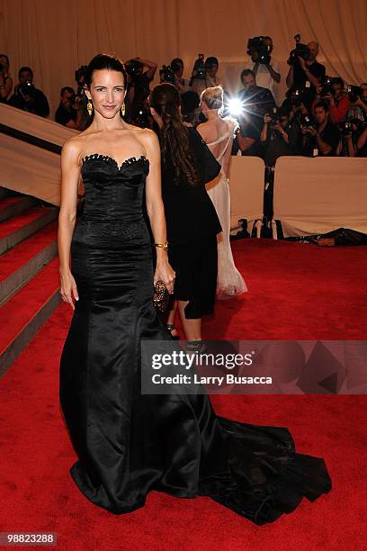 Actress Kristin Davis attends the Costume Institute Gala Benefit to celebrate the opening of the "American Woman: Fashioning a National Identity"...