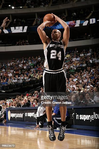 Richard Jefferson of the San Antonio Spurs shoots a jump shot during the game against the Dallas Mavericks at American Airlines Center on April 14,...