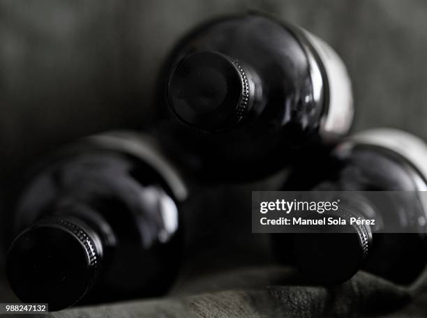 botellas - sola stock pictures, royalty-free photos & images