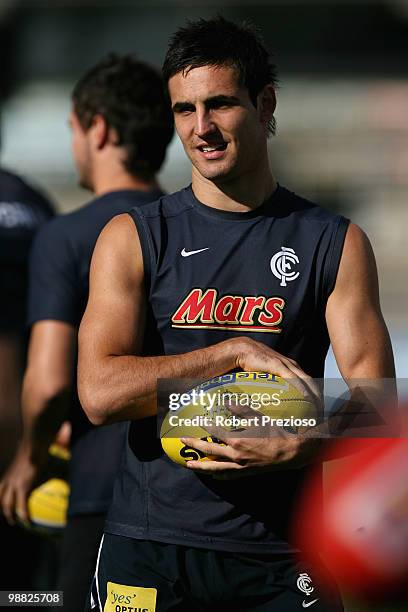 Kane Lucas does handball drills during a Carlton Blues AFL training session at Visy Park on May 4, 2010 in Melbourne, Australia.