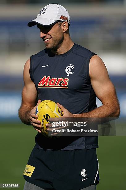 Chris Judd warms up during a Carlton Blues AFL training session at Visy Park on May 4, 2010 in Melbourne, Australia.
